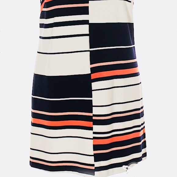 A Line Horizontal Stripe Dress - Picture 2 of 7